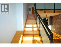 404 10 Renaissance Square, New Westminster, BC V3M7B1 Photo 8