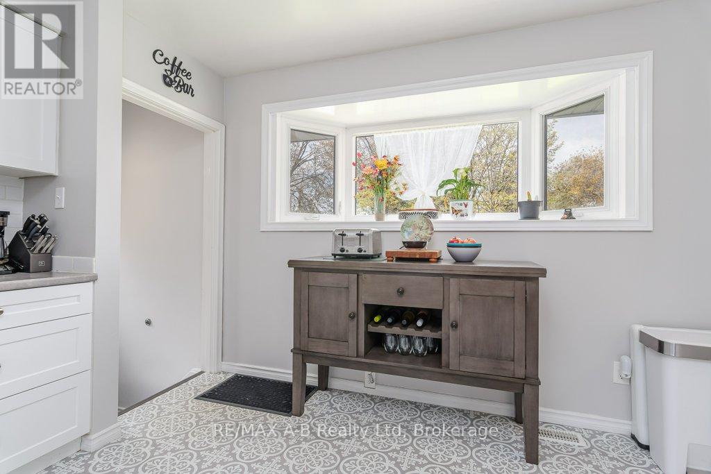 61 MC DONALD STREET - 23