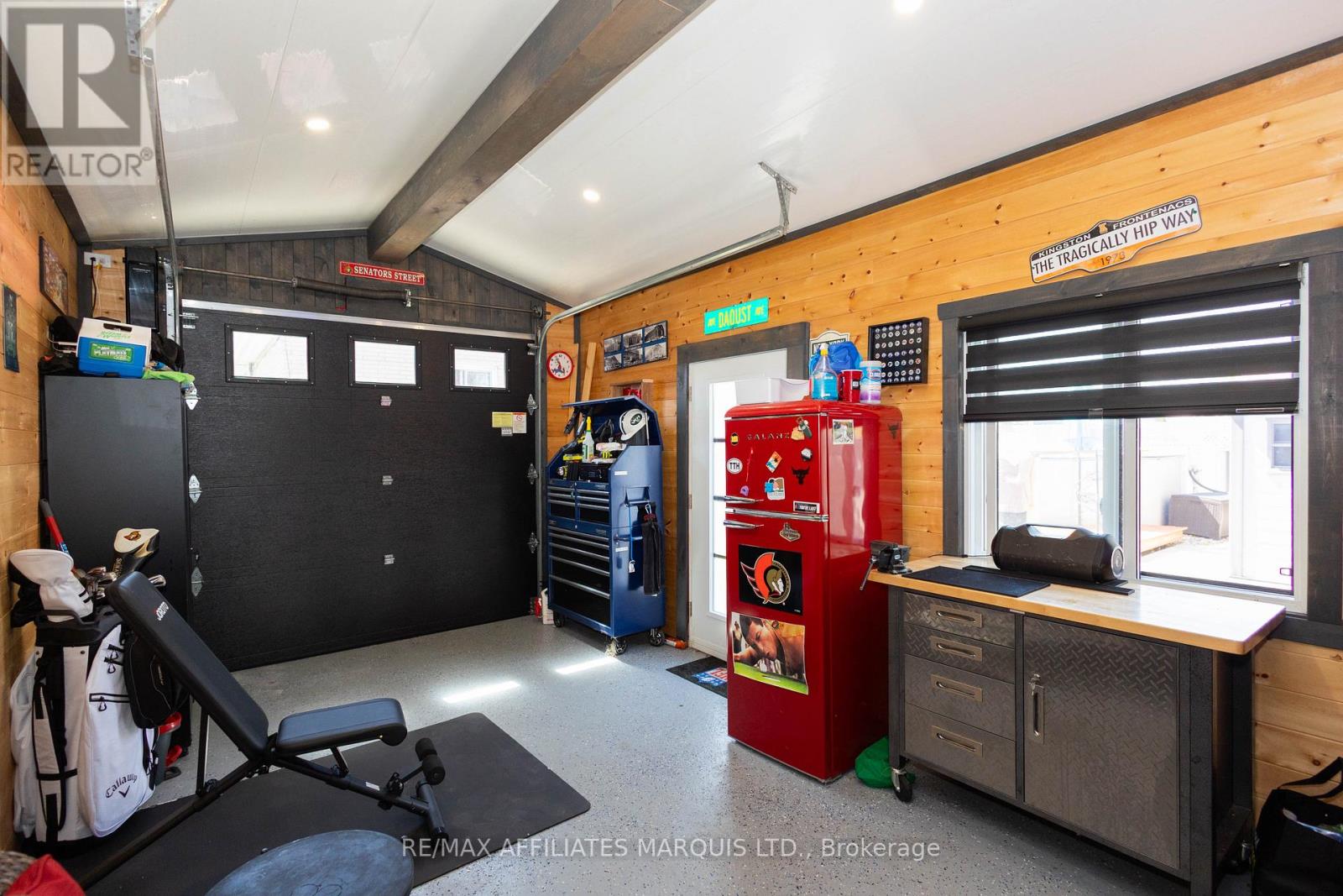420 BEACH AVENUE - 14