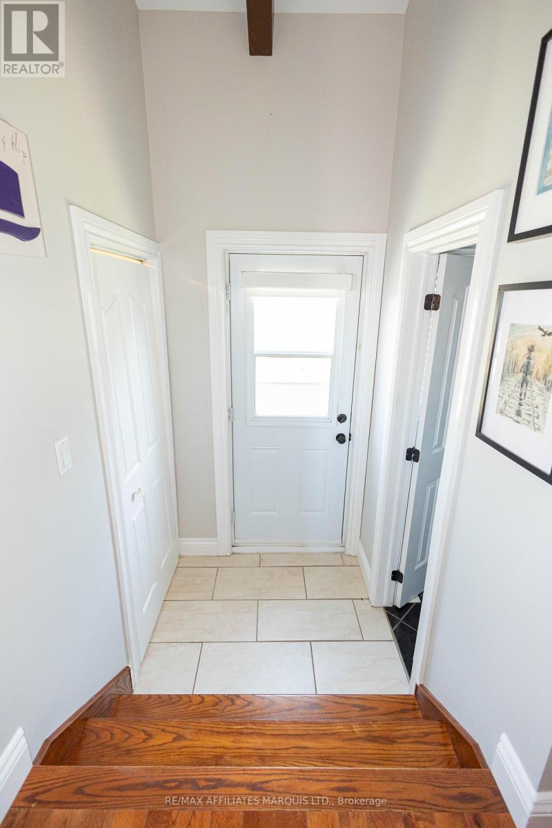 420 BEACH AVENUE - 33