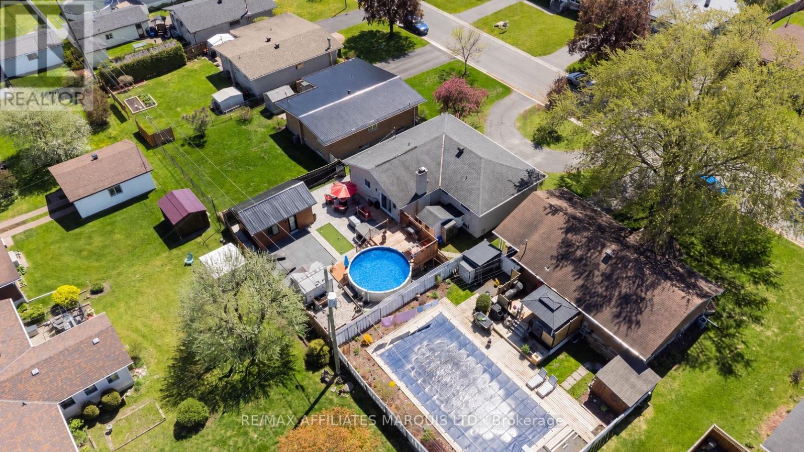 420 BEACH AVENUE - 47