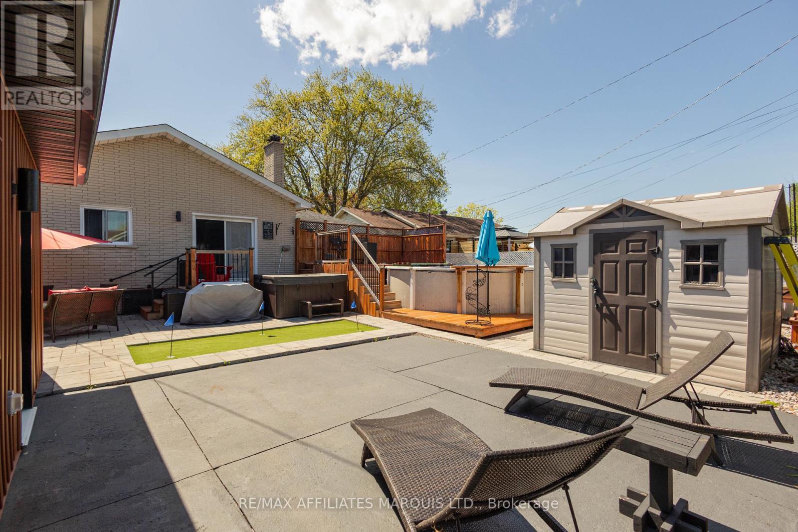 420 BEACH AVENUE - 6