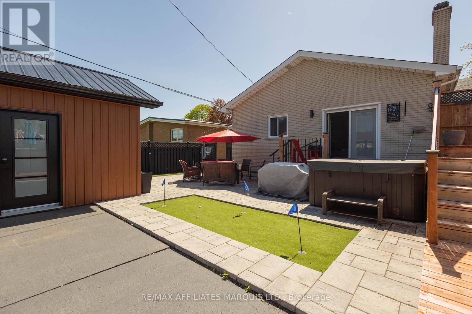 420 BEACH AVENUE - 9