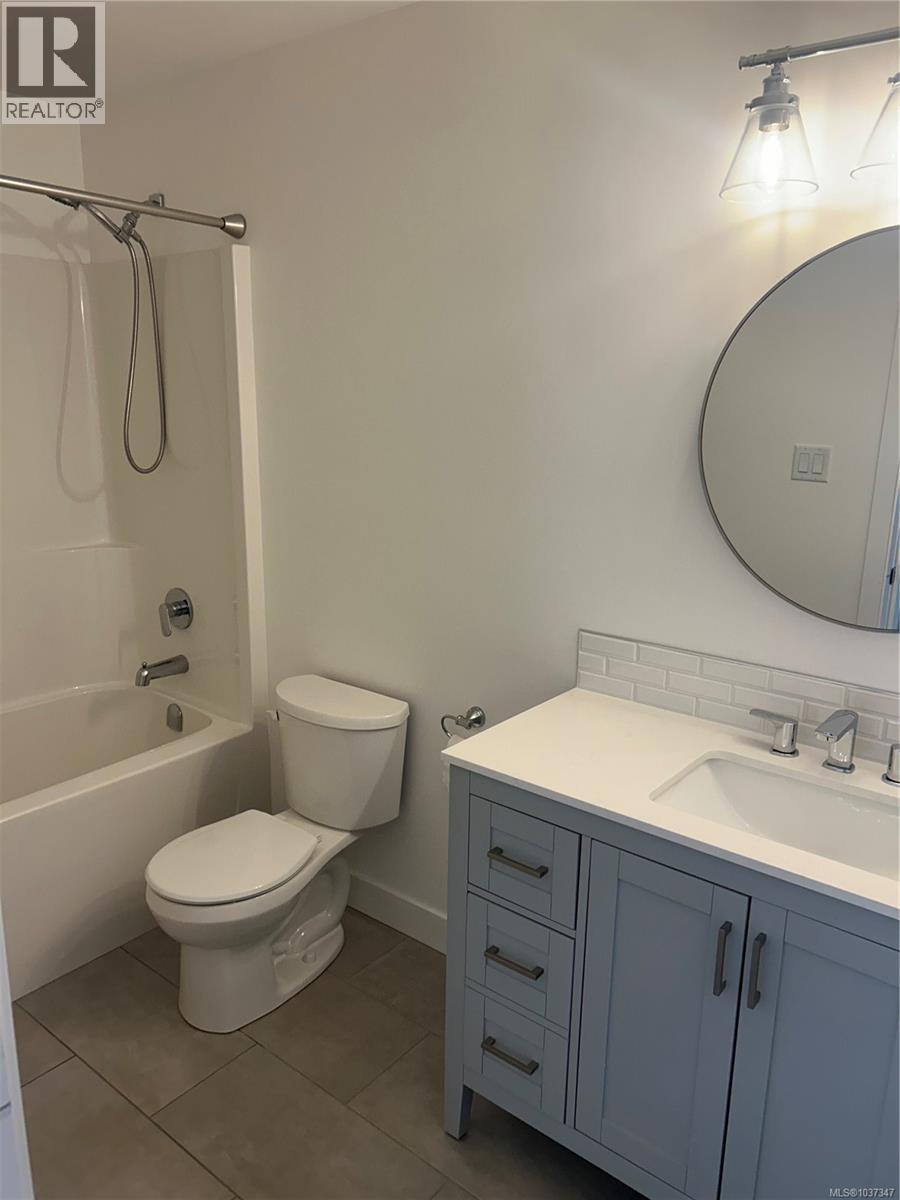 104 Burns Pl, Ladysmith