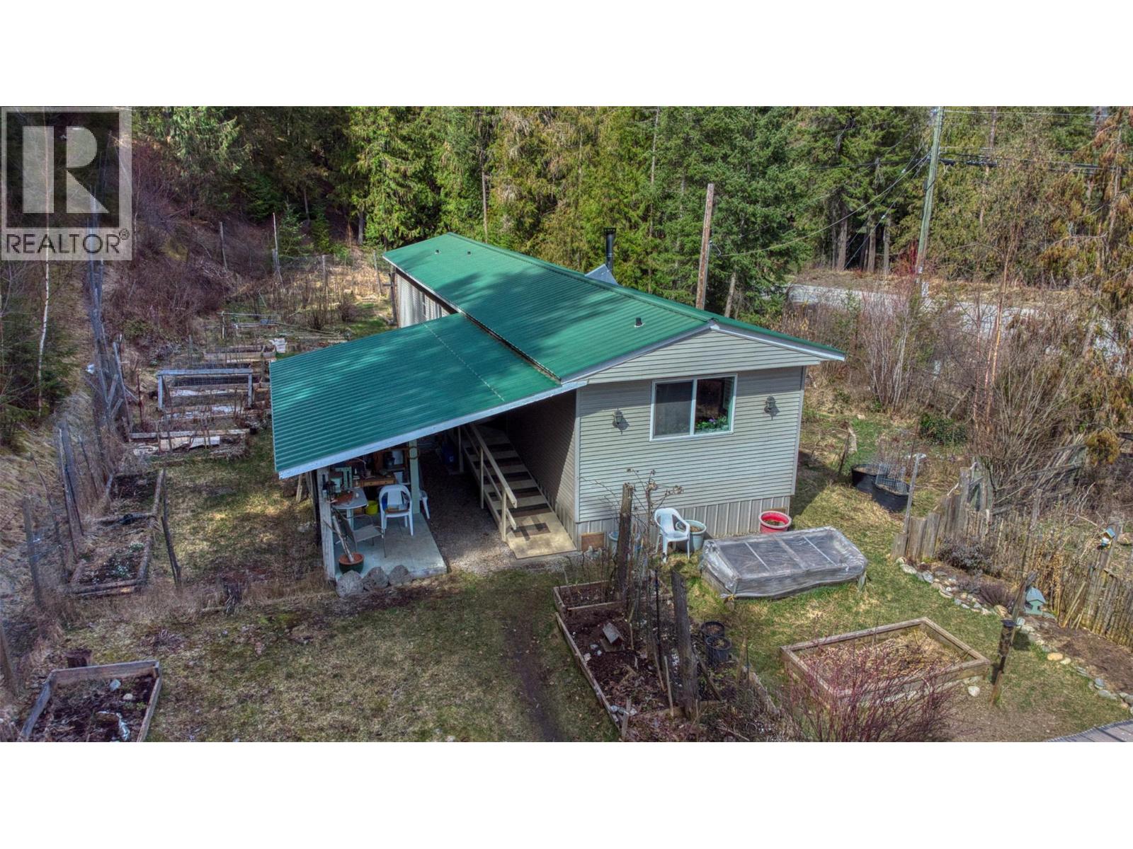 150 North Fork Road, Cherryville