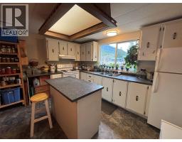 150 North Fork Road, Cherryville, BC V0E2G0 Photo 11