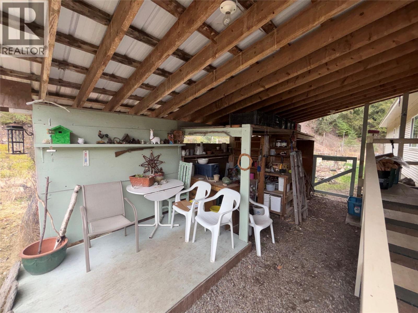 150 North Fork Road, Cherryville