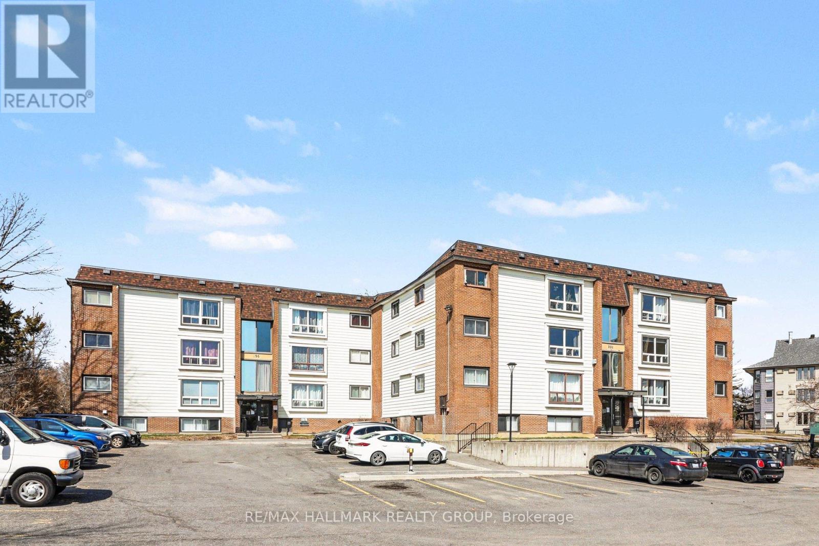 #2 898 ELMSMERE ROAD - 2