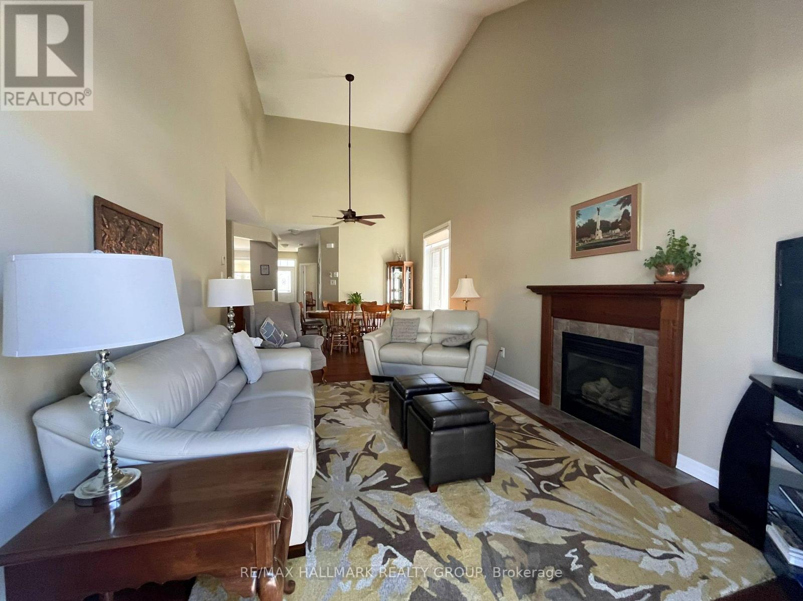 533 PEERLESS STREET - 12
