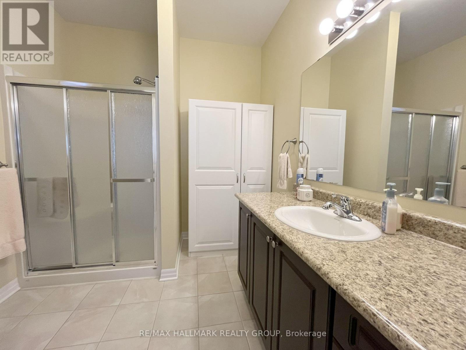 533 PEERLESS STREET - 18