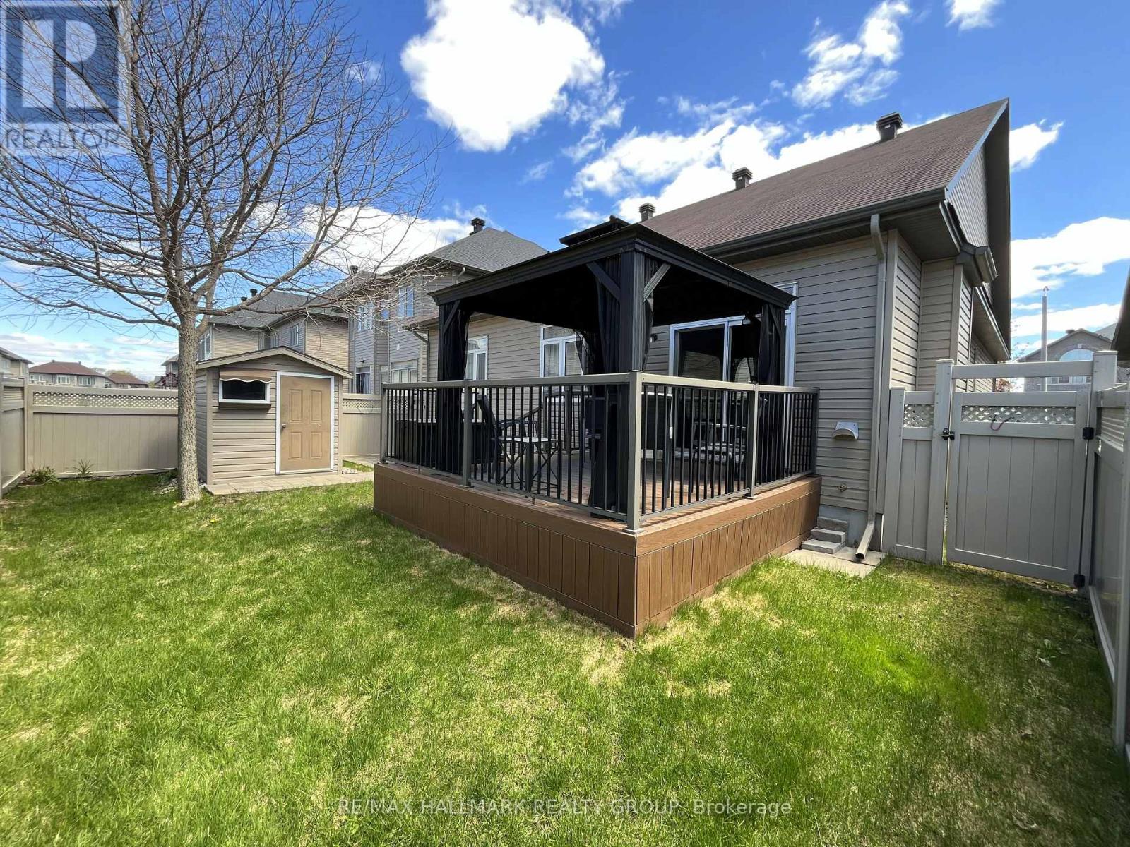 533 PEERLESS STREET - 35