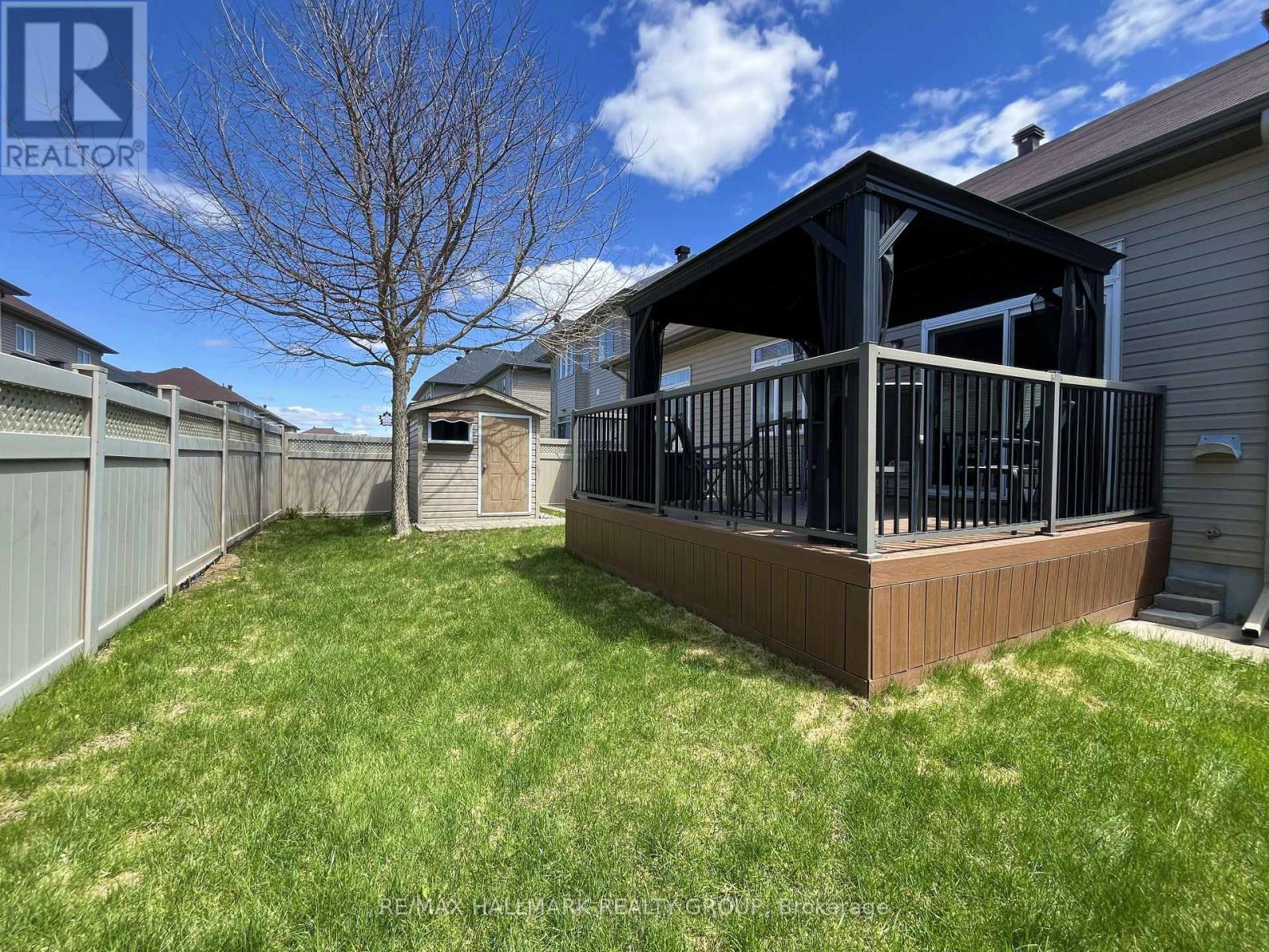 533 PEERLESS STREET - 36