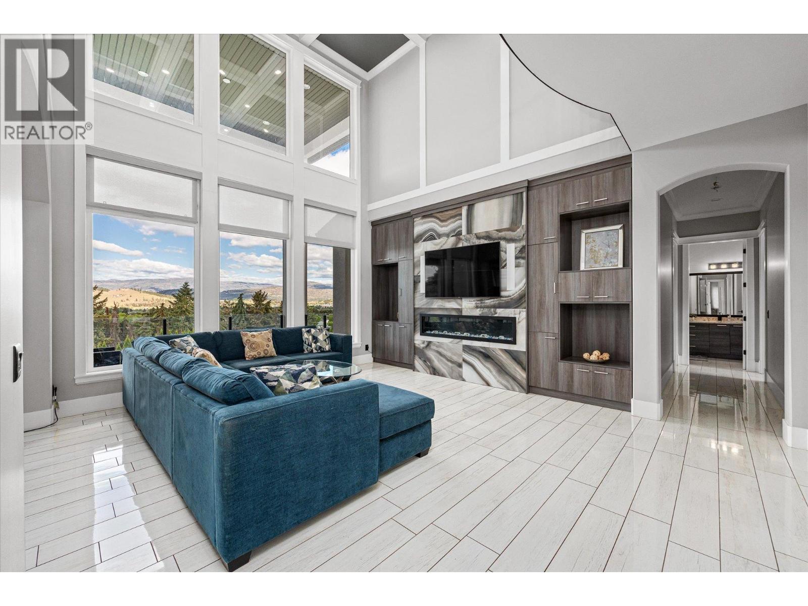 781 Wallace Road, Kelowna