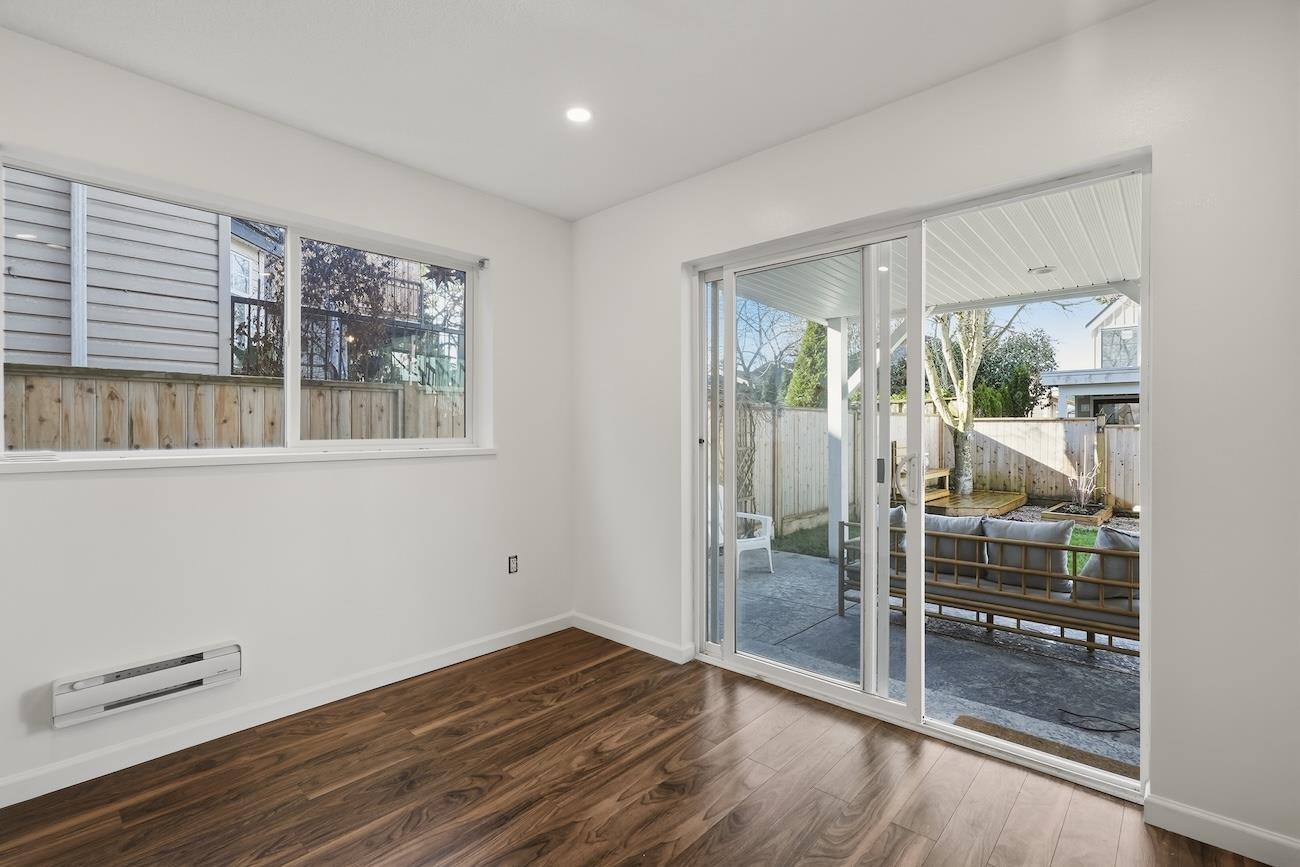 863 LEE STREET, White Rock