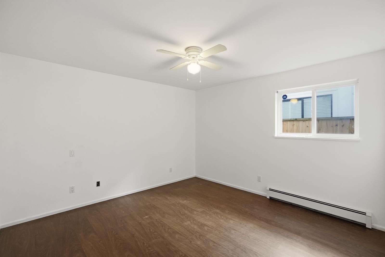 863 LEE STREET, White Rock