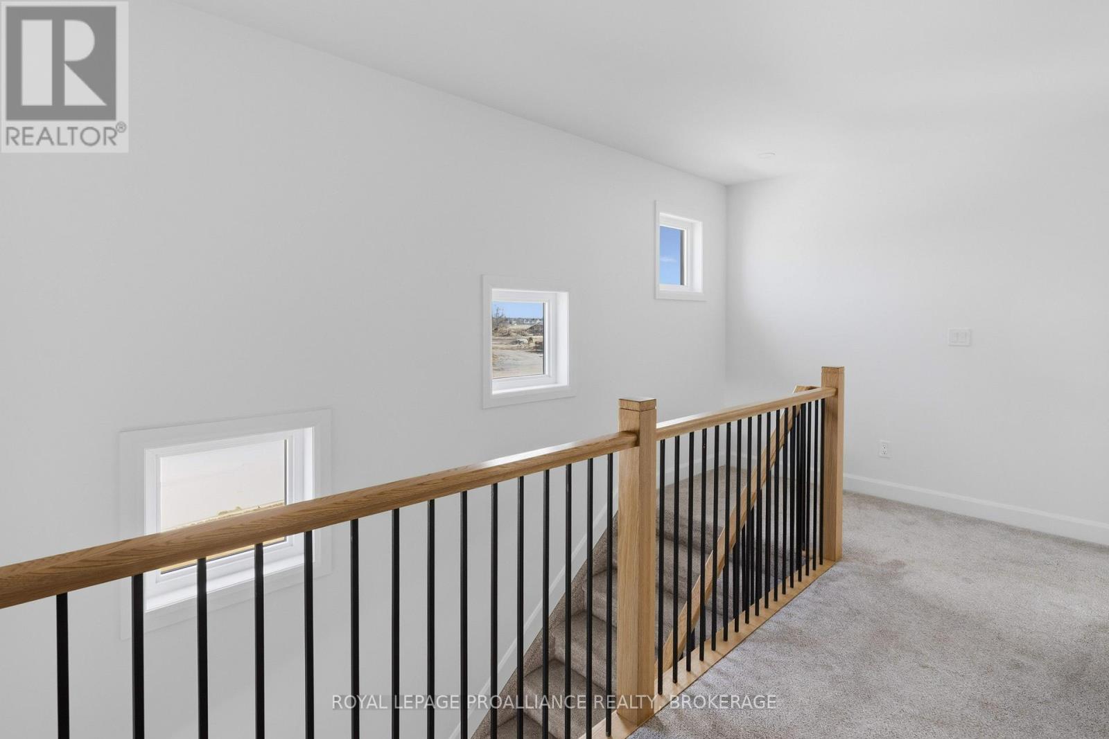 33 WALDEN POND DRIVE - 24