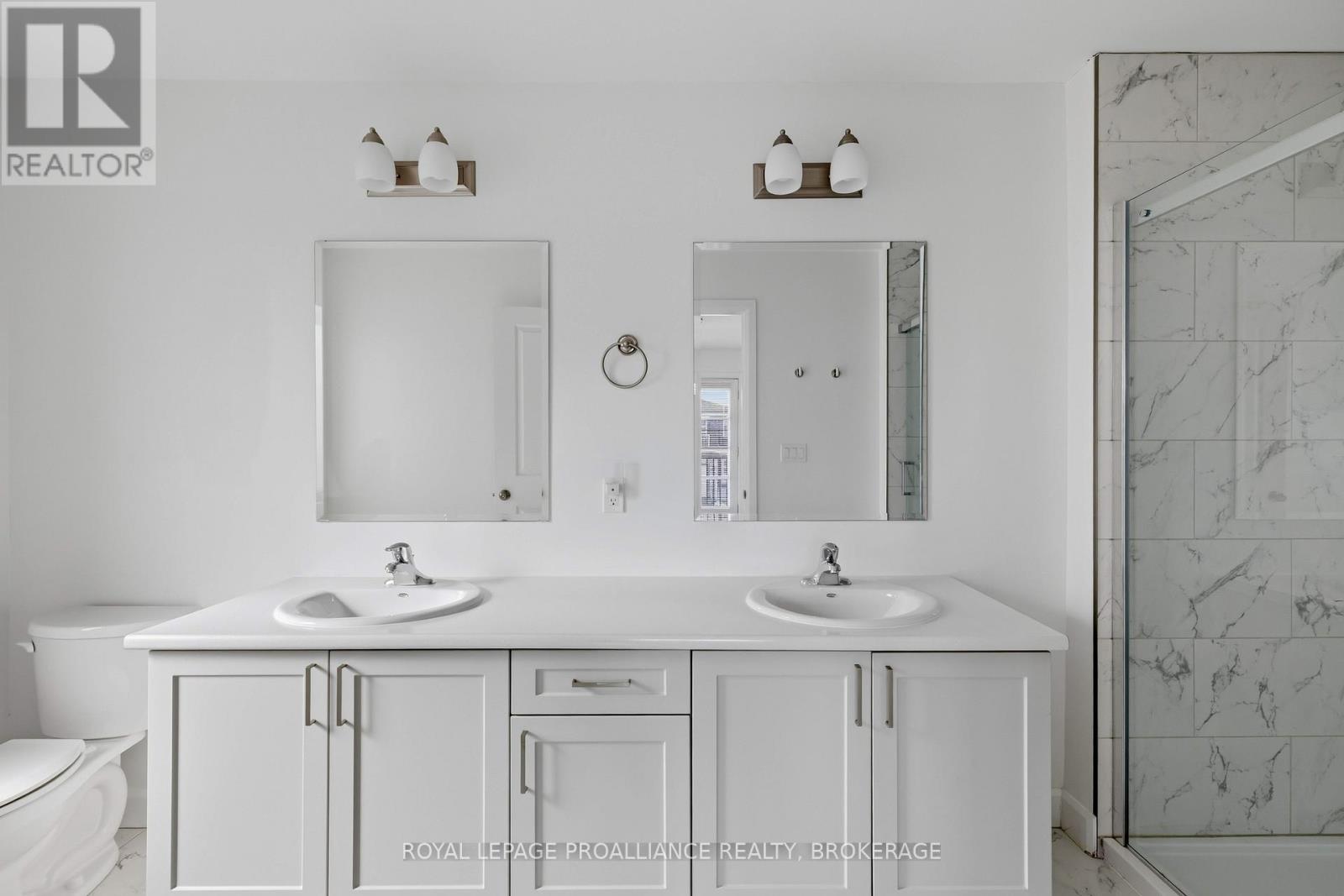 33 WALDEN POND DRIVE - 43