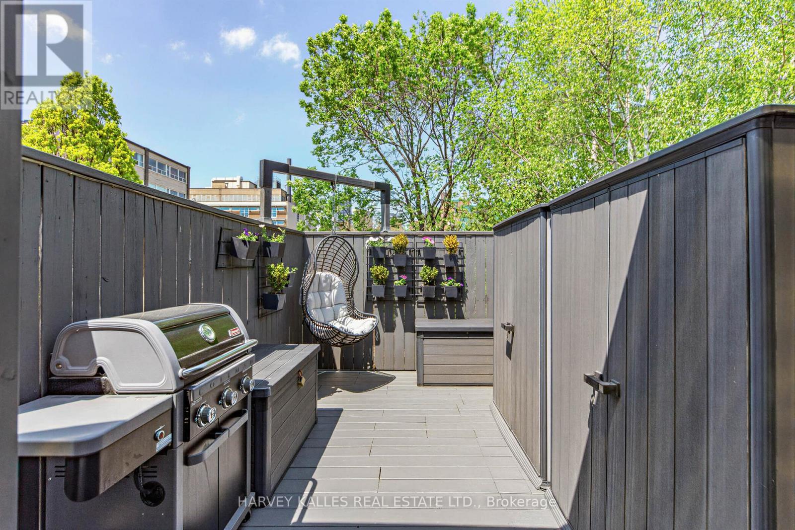 210 GERRARD STREET E - 18