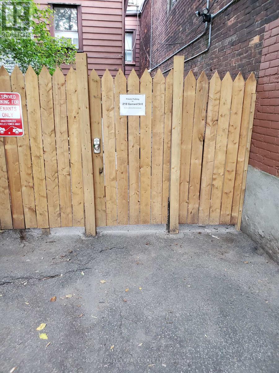 210 GERRARD STREET E - 28