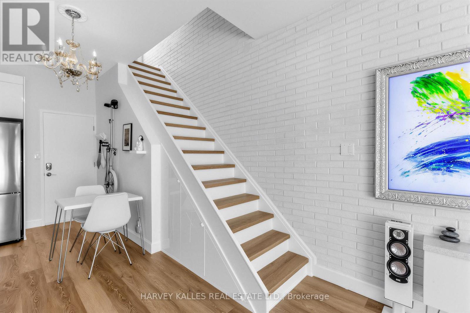 210 GERRARD STREET E - 7