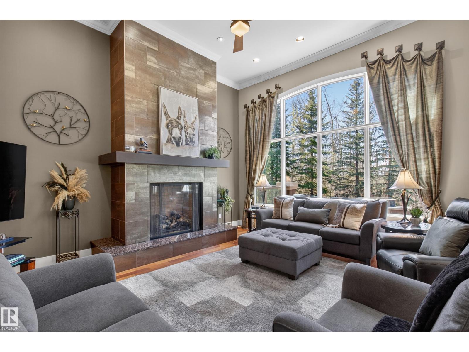 #37 52224 RGE ROAD 231 - 16