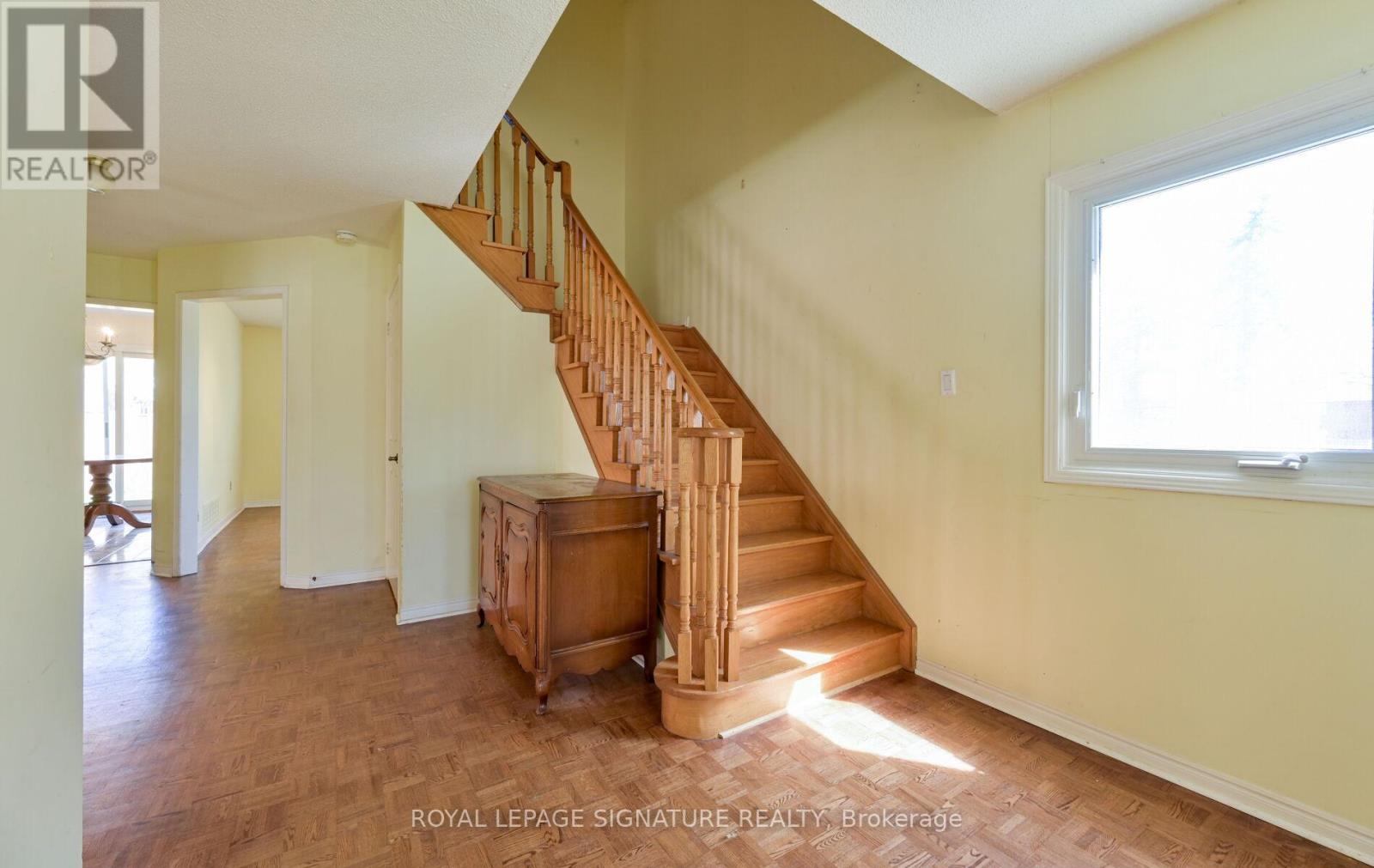 2 DANJOHN CRESCENT - 17