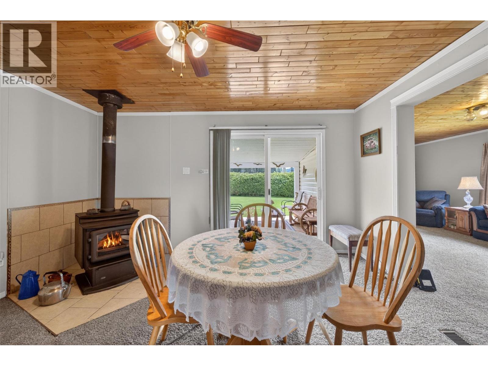 1403 Salmon River Road, Salmon Arm