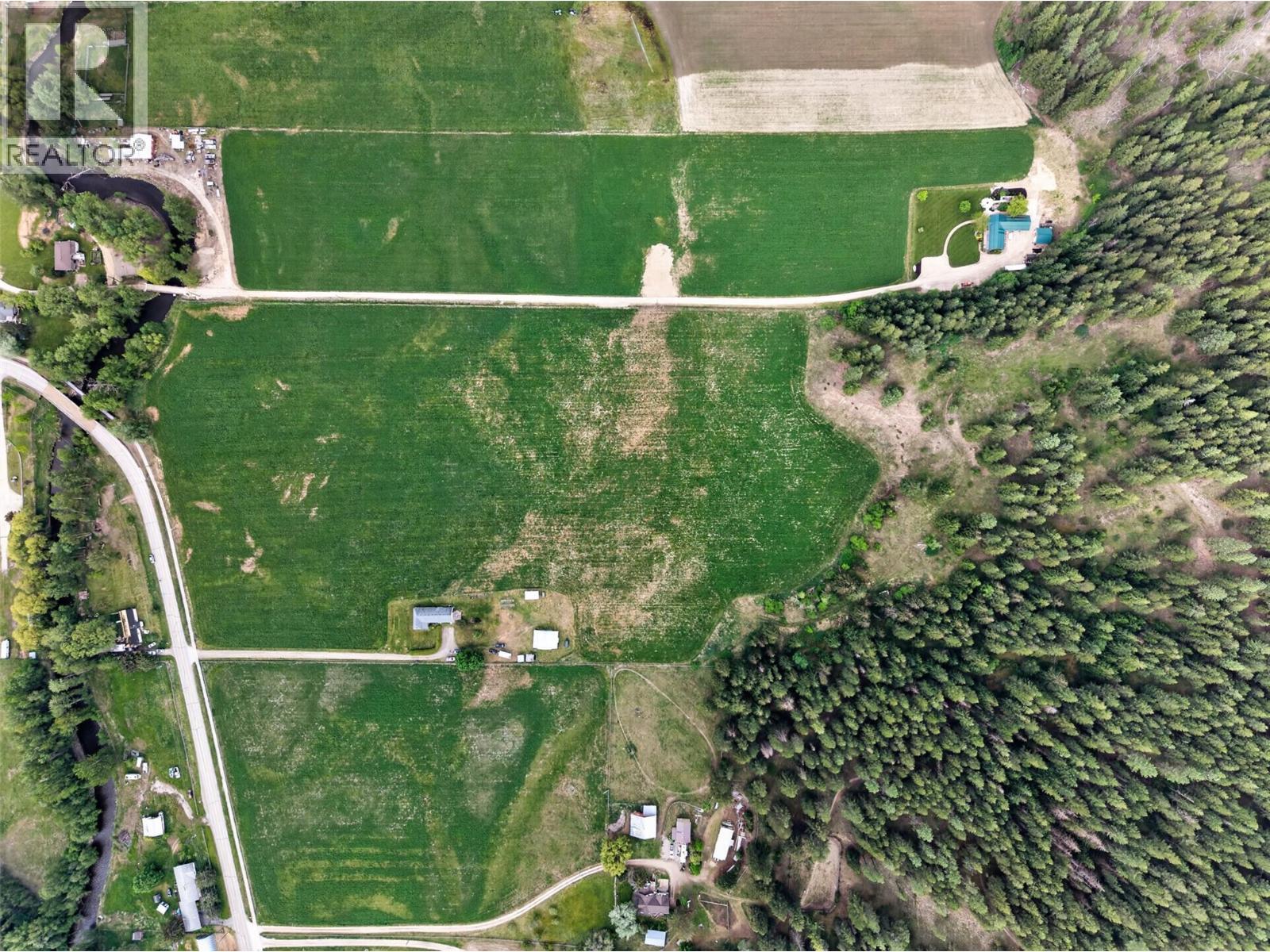 1403 Salmon River Road, Salmon Arm