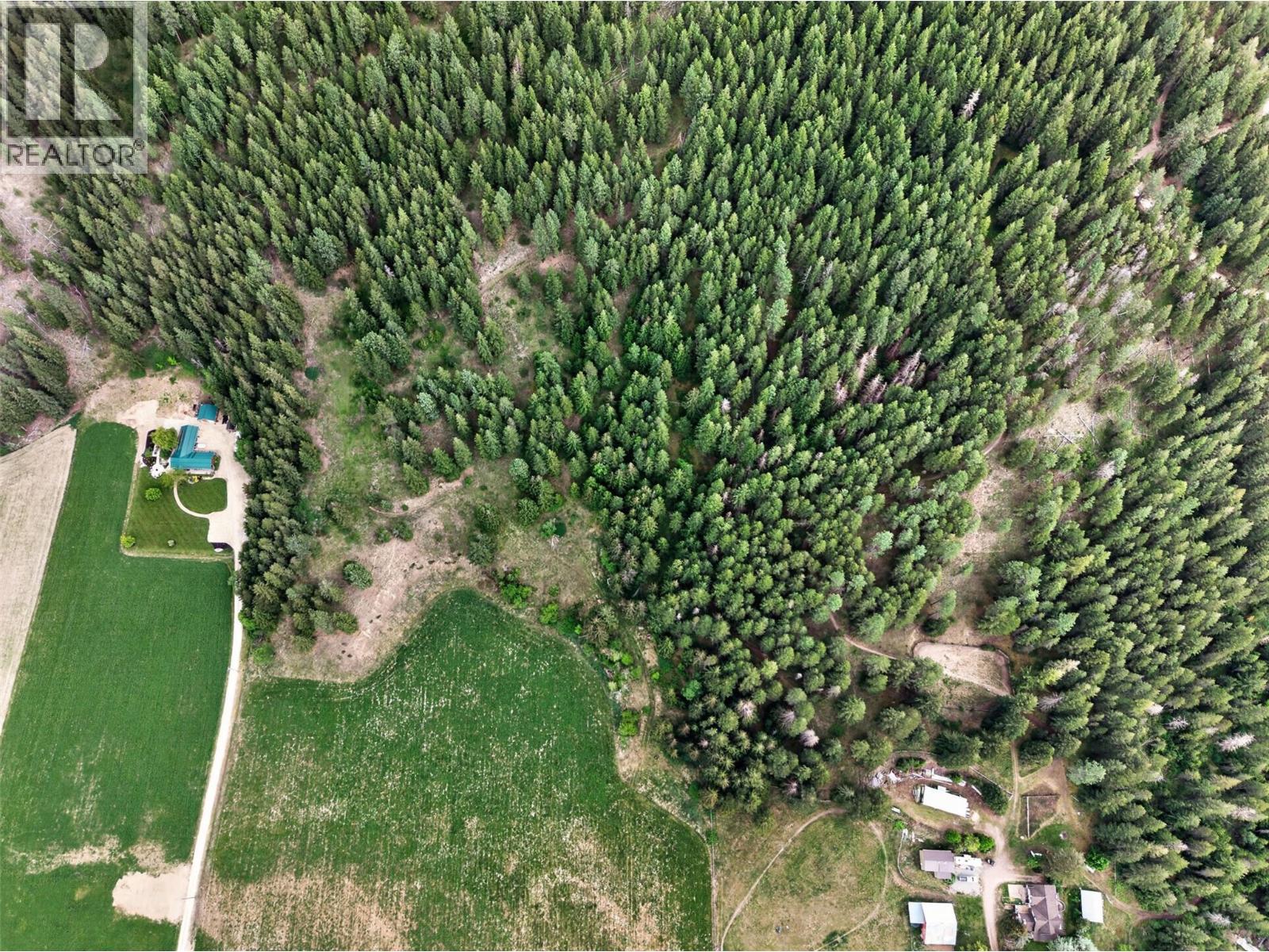 1403 Salmon River Road, Salmon Arm