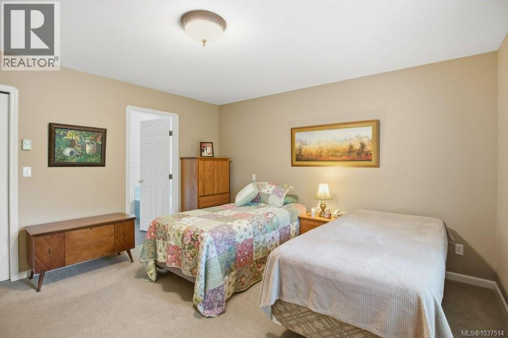 533 Aspen Ave - 11