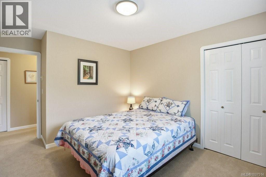 533 Aspen Ave - 10
