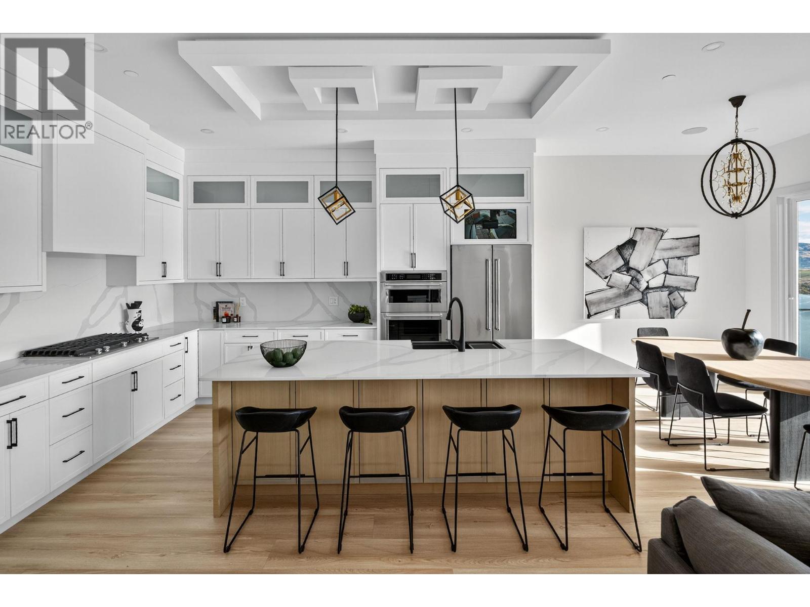 8932 Tavistock Road - 5