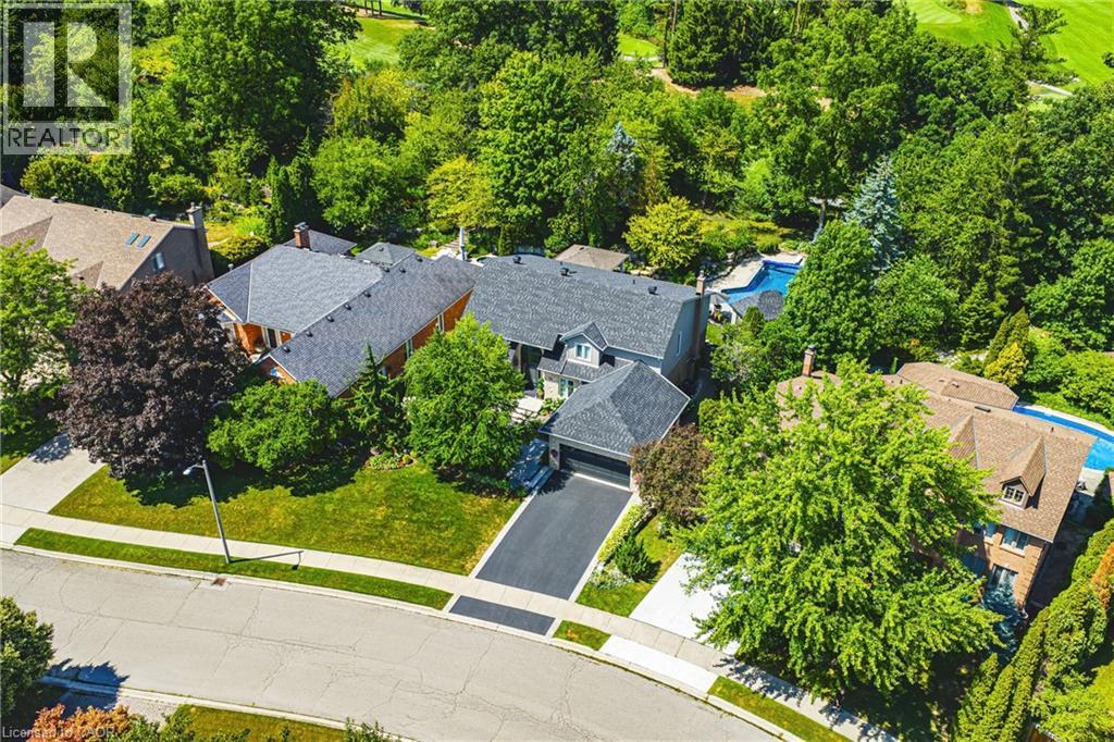 33 GOLFVIEW Crescent - 49