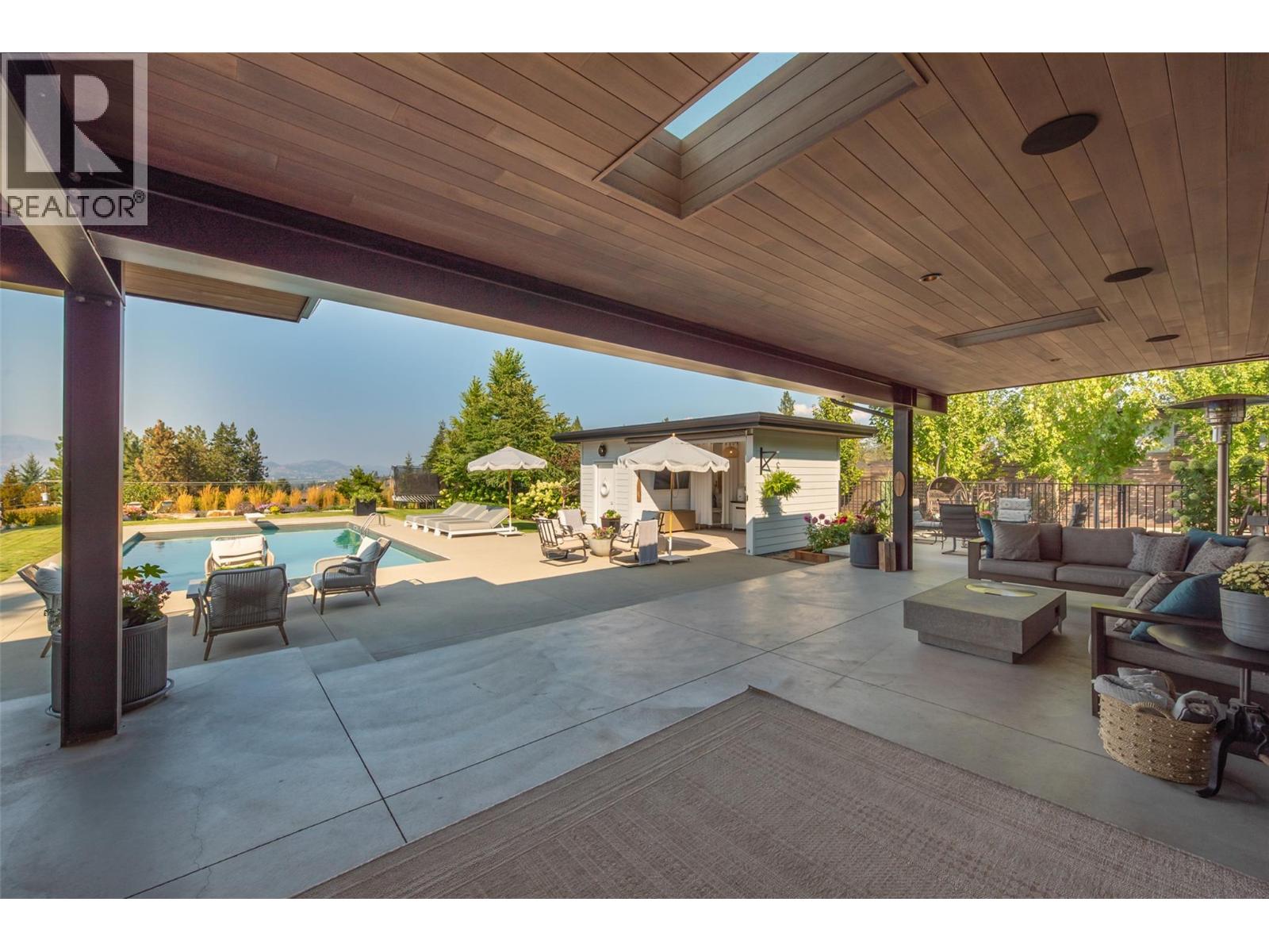  763 Barnaby Road, Kelowna
