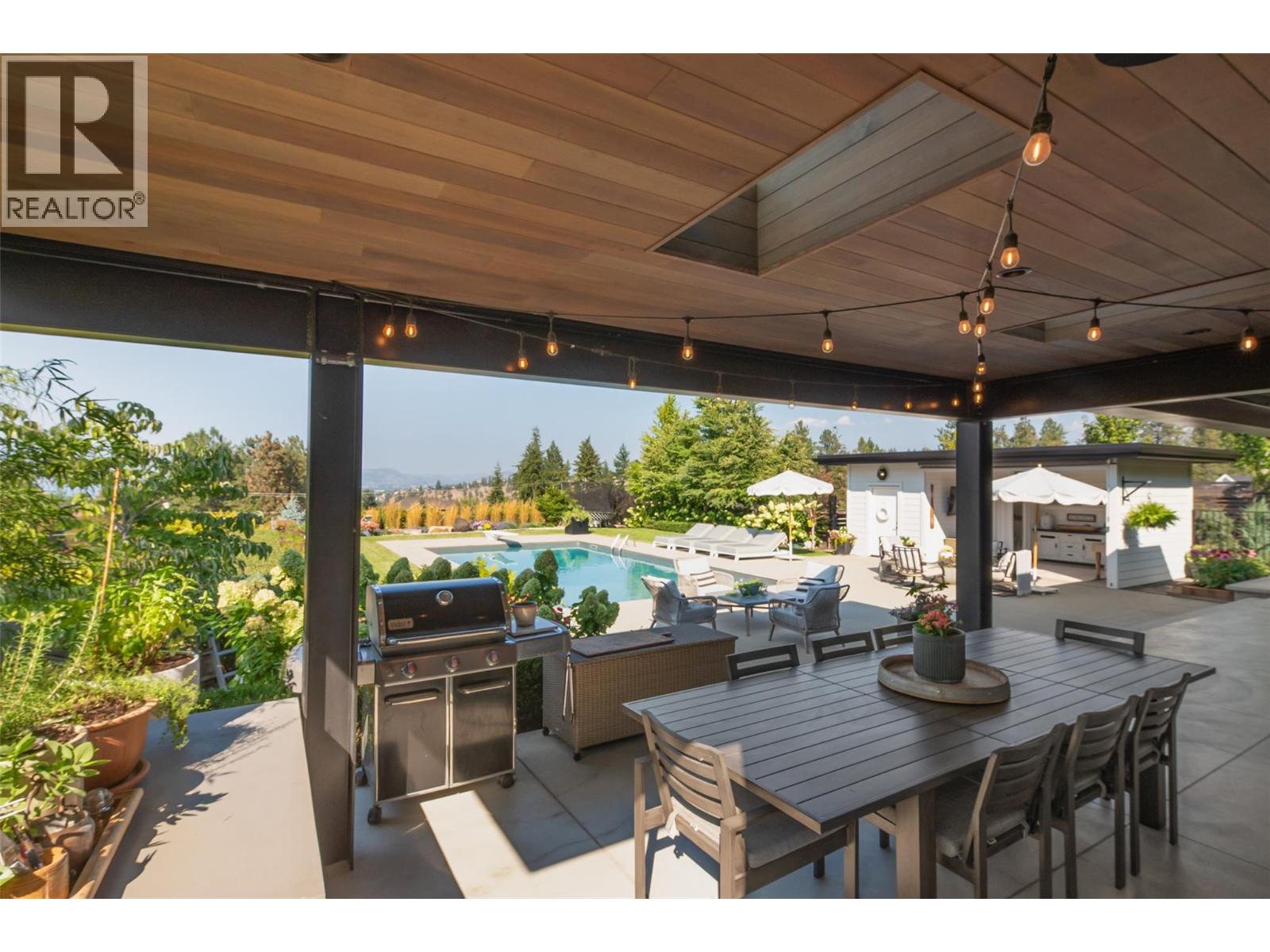  763 Barnaby Road, Kelowna
