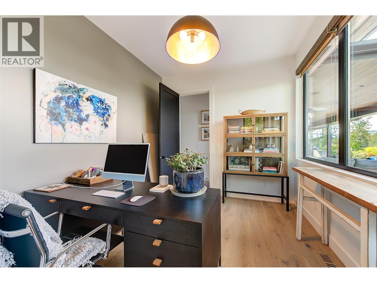  763 Barnaby Road, Kelowna
