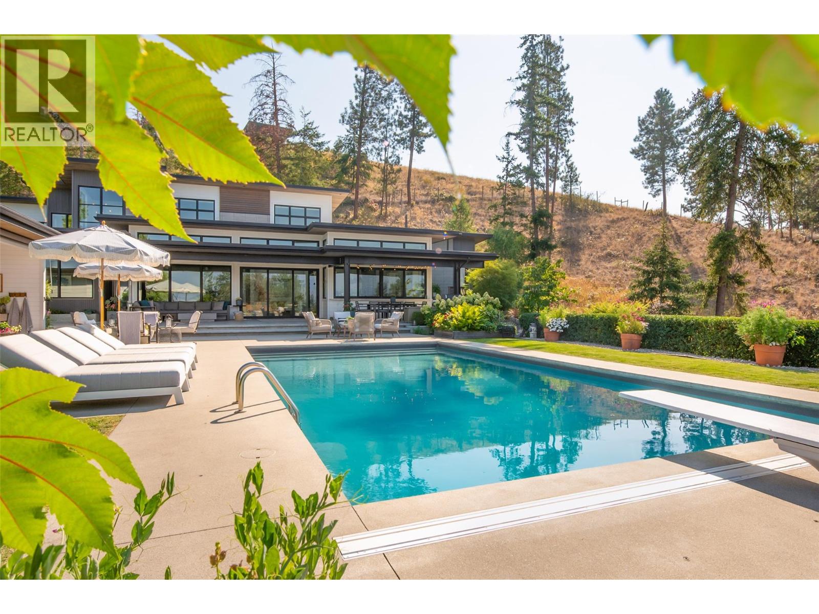  763 Barnaby Road, Kelowna