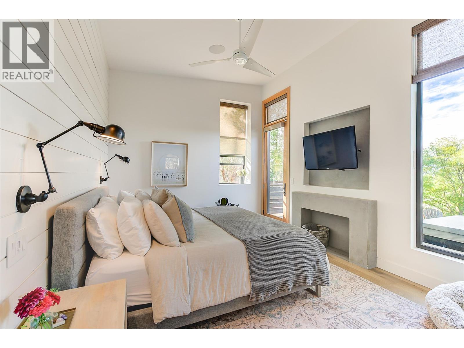  763 Barnaby Road, Kelowna