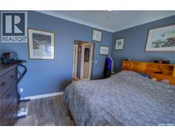 120 1st Avenue E, Love, SK S0J1P0 Photo 13