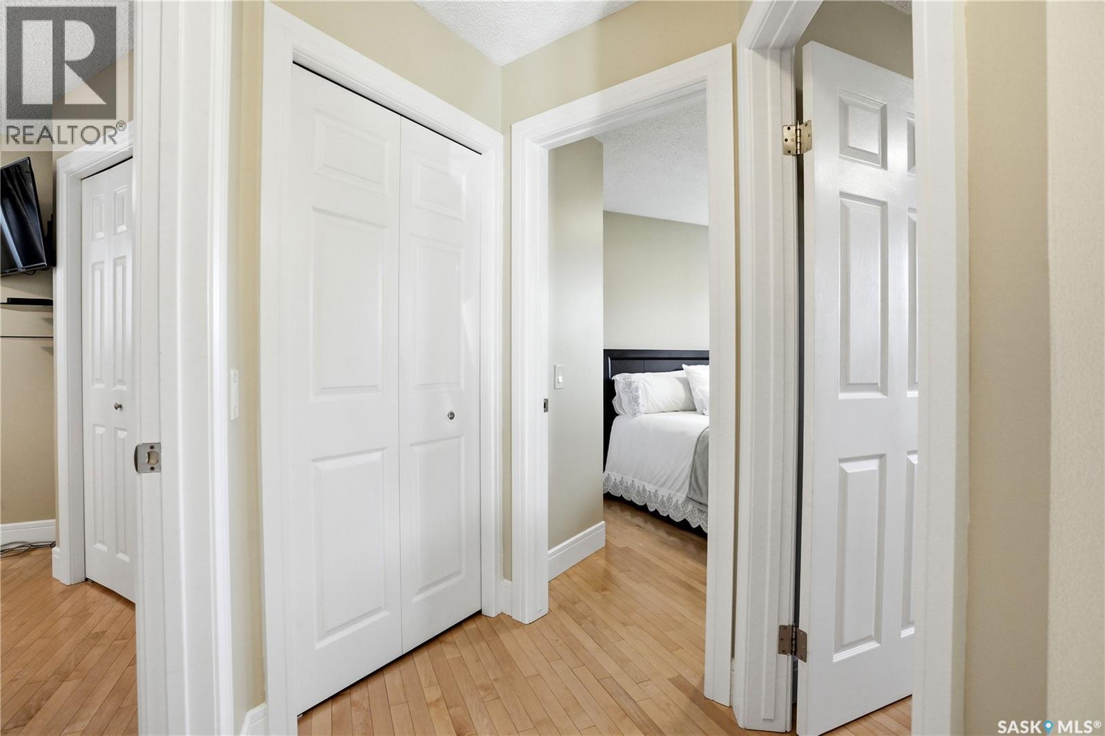 239 SCISSONS COURT - 26