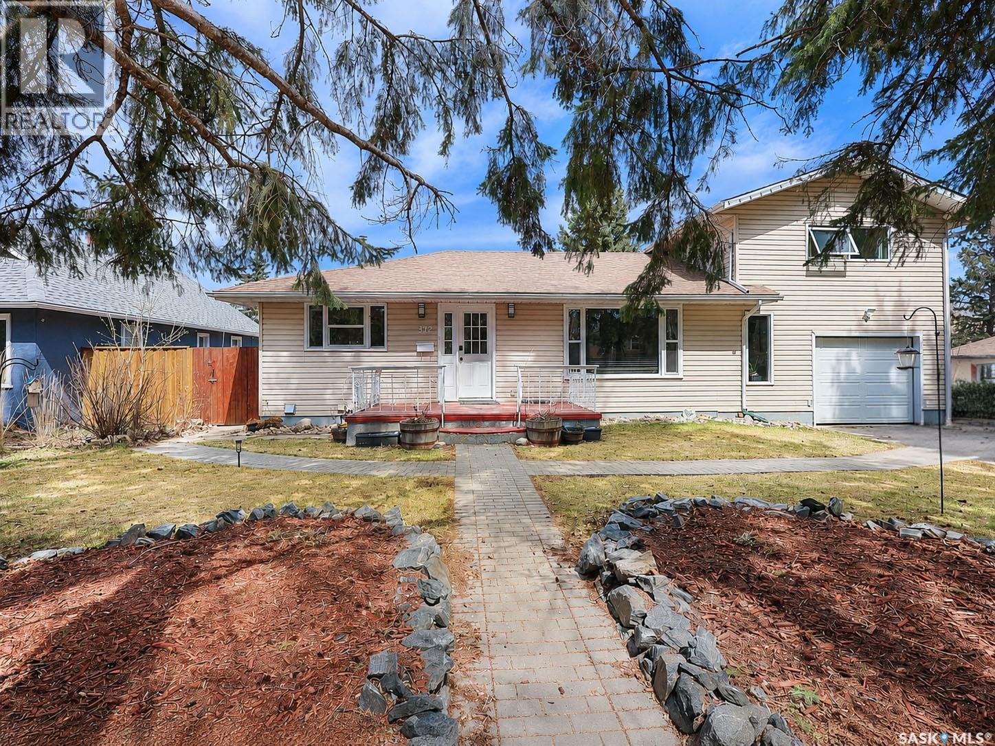 312 20th STREET E - Image 3