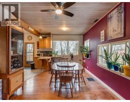 Kitchen - 2050 Georgia Street, Rossland, BC V0G1Y0 Photo 8