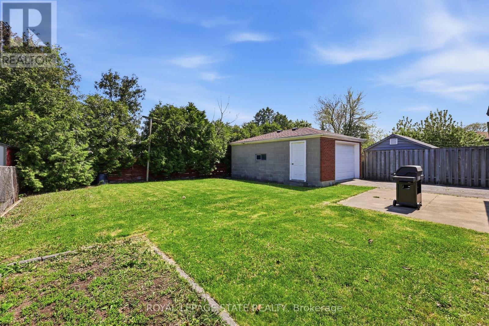 168 NUGENT DRIVE - 32