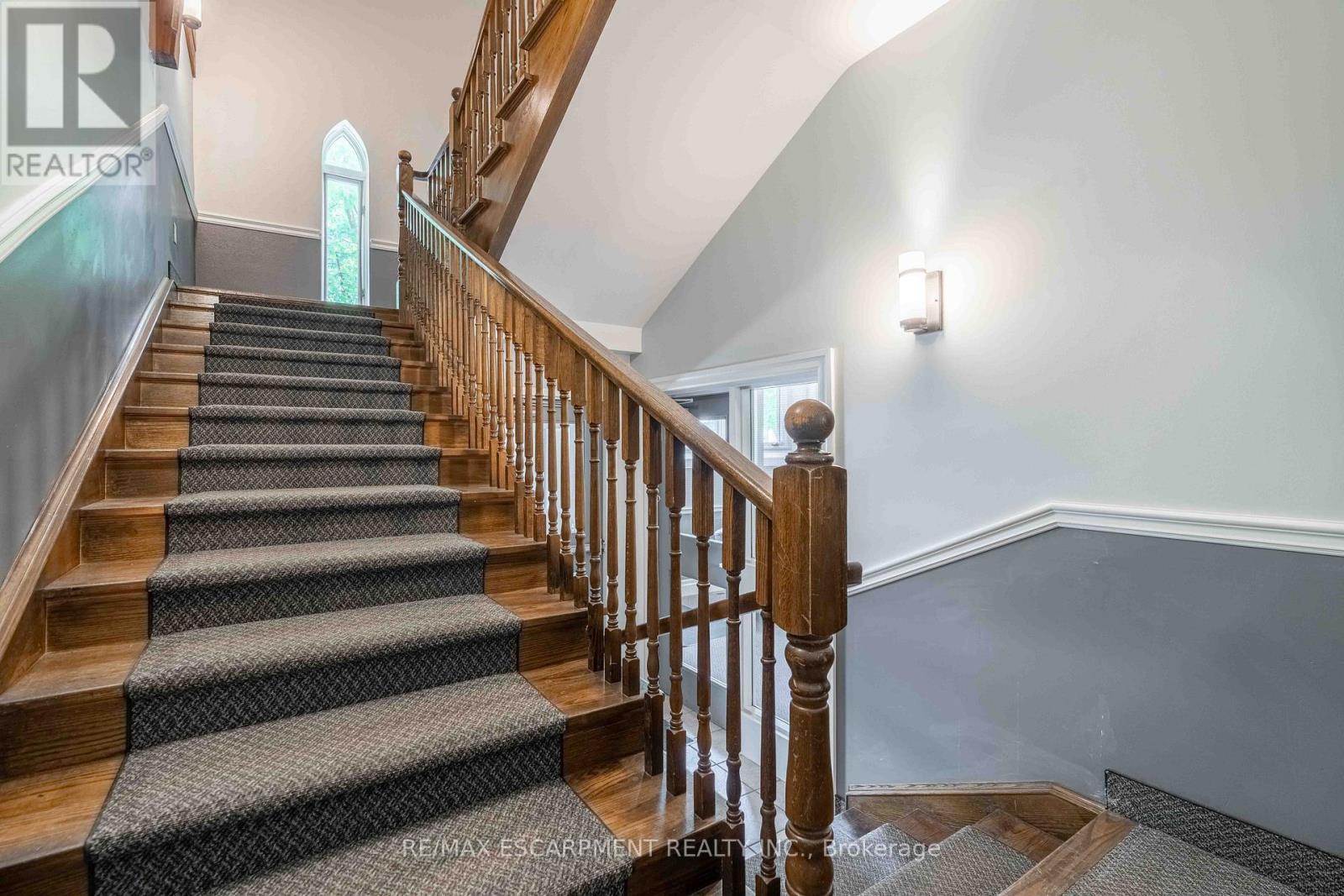 #205 21 RICHMOND STREET - 5