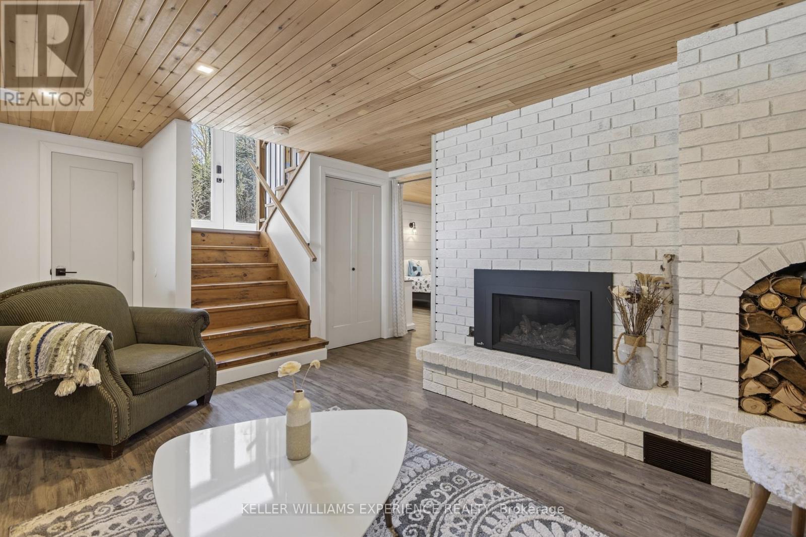 328 CEDAR AVENUE - 20