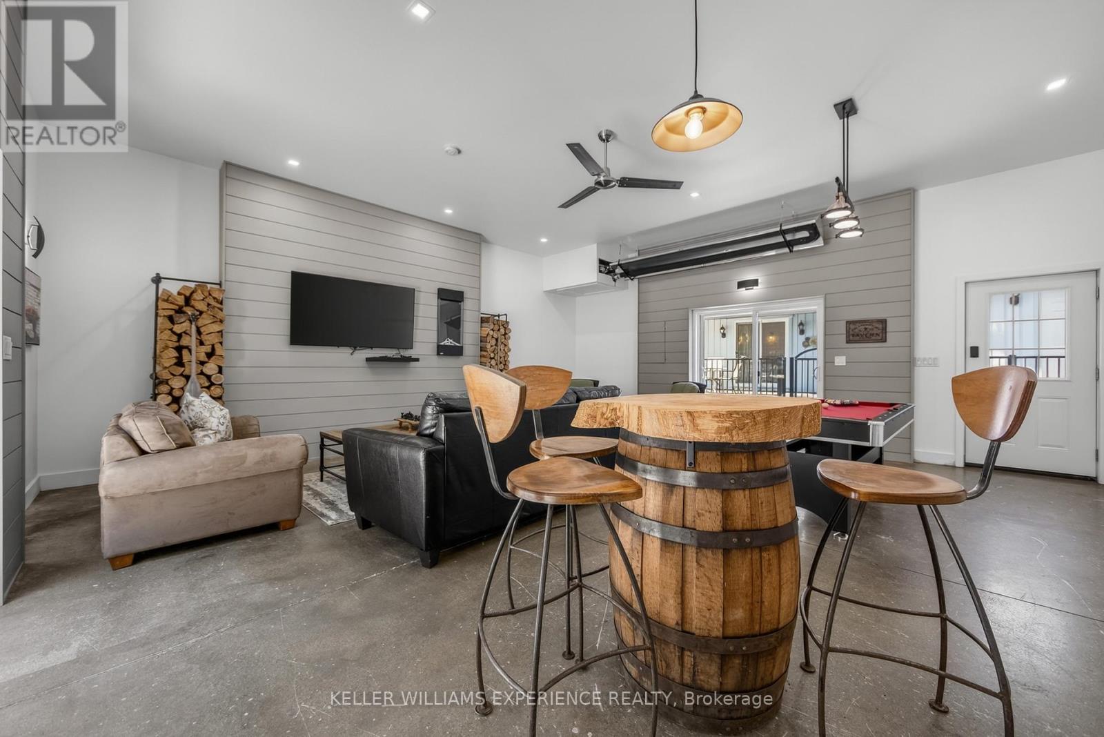328 CEDAR AVENUE - 31