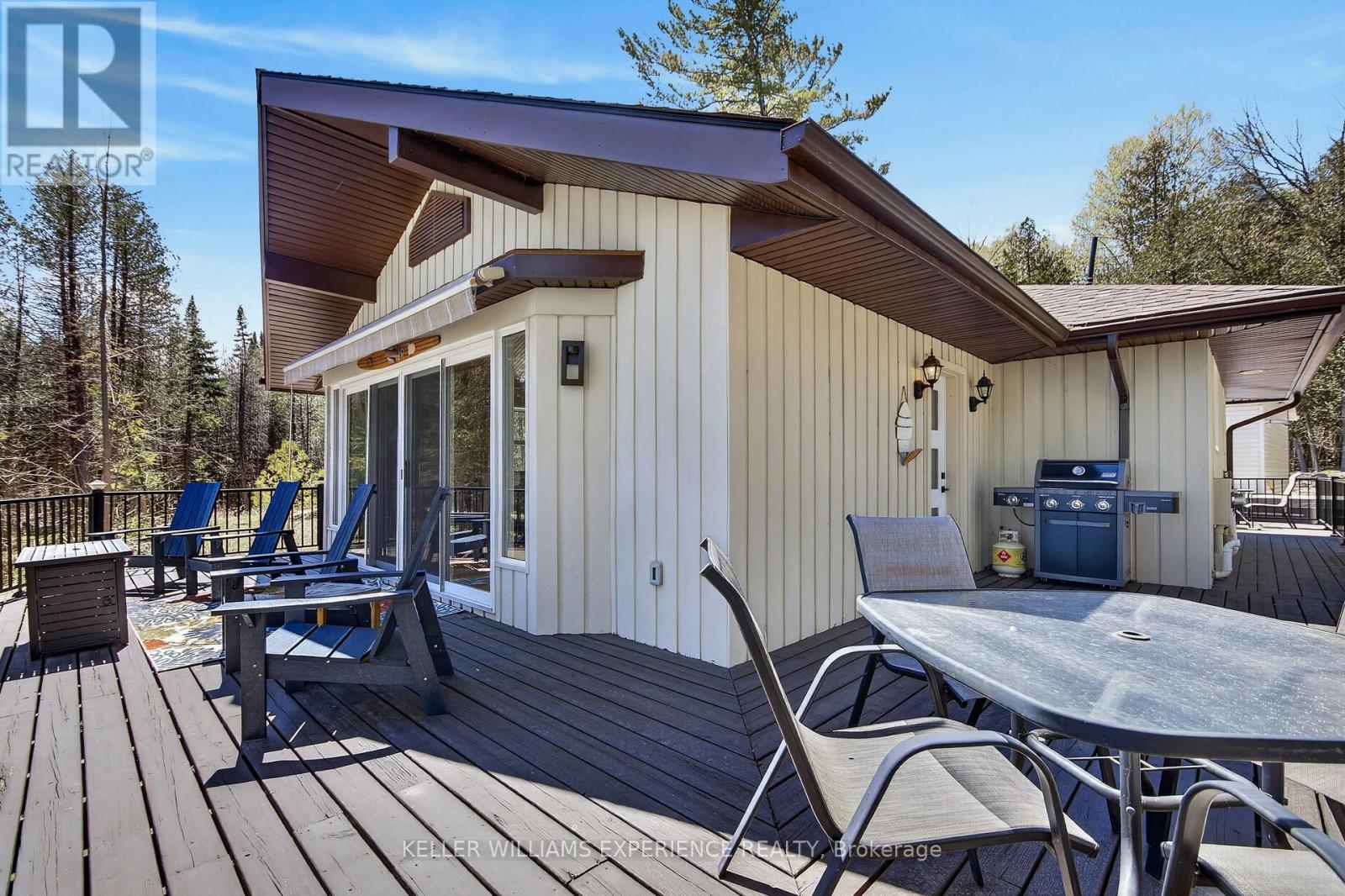 328 CEDAR AVENUE - 39
