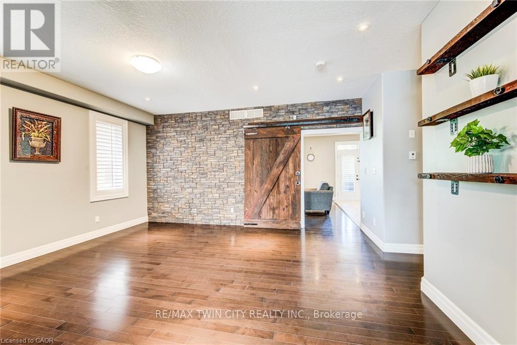 78 DOLMAN STREET - 10