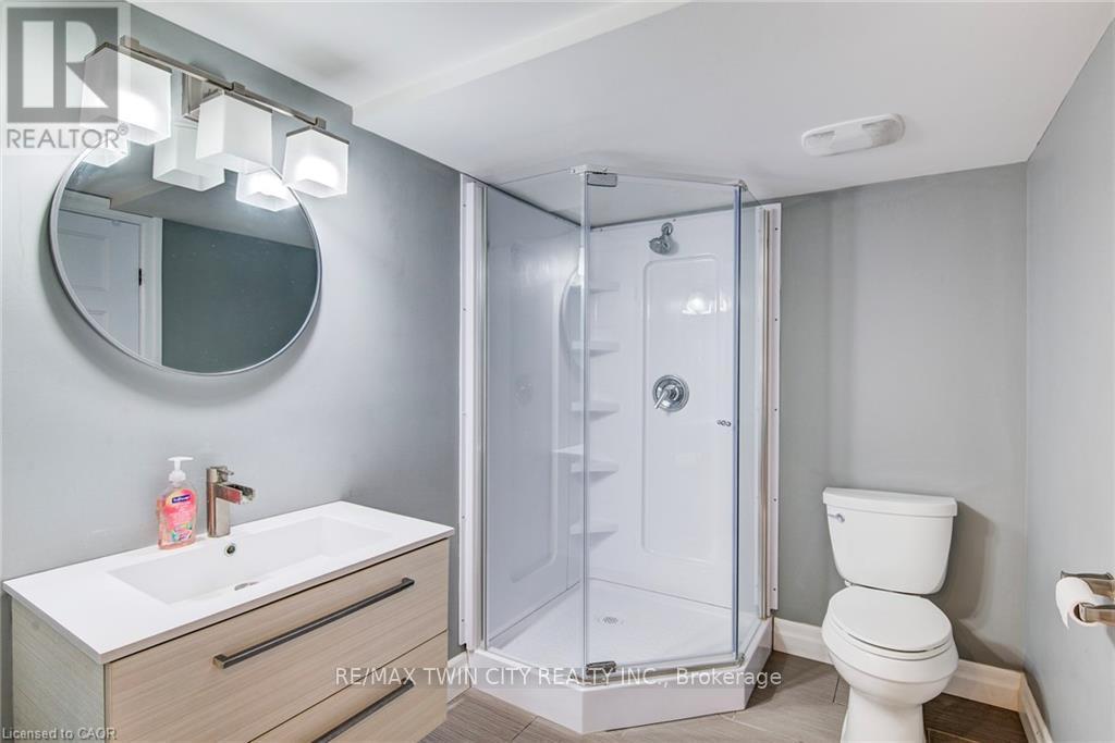 78 DOLMAN STREET - 43