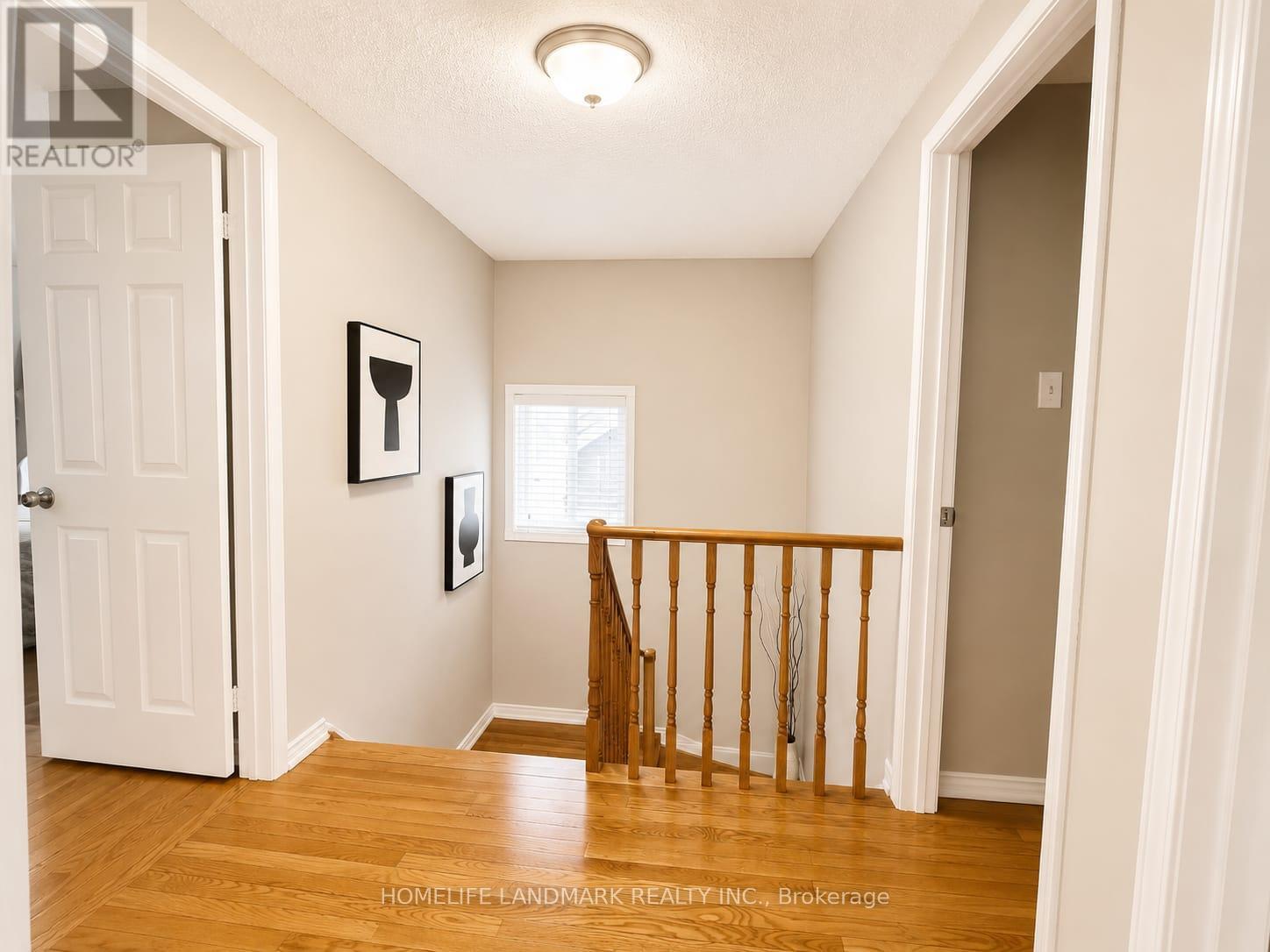 12 MILLINGTON CRESCENT - 15